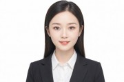 -职场陷阱，林悦作为公司新入职的年轻职员，被安排成为副总裁郑明远的私人助理，表面是晋升机会，实则步入精心设计的陷阱