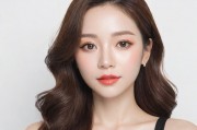 YSL万人千色T9，探索千人千色的美妆革命