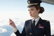 法国空姐电影正片，浪漫与冒险的云端之旅