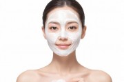 探索面膜的神奇功效，从胸口到下部位的全面护理