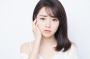 有一天，儿媳月月感冒发烧了