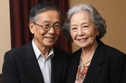 老卫和淑芬，岁月长河里的平凡与深情