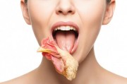女性食用鸡肉后口腔恢复时间的科学解析