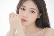极致诱惑青青，欲望与纯真的边界探索