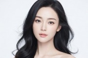 黑料吃瓜反差婊爆料网，网络狂欢背后的道德困境