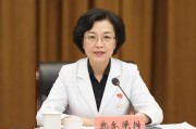 陈先梅，小巷深处的白衣守望者