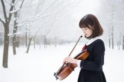 雪国与爵士的回响，村上里莎的音乐边界探索