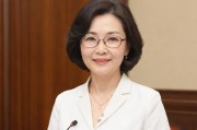 45岁沈阳大妈的第二人生，从工厂女工到社区创业明星