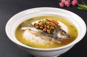 诱人的小峓子6字巴巴鱼汤饭，一碗传承百年的渔家美味