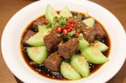 草莓丝瓜芭乐鸭脖奶茶测评，一场猎奇与美味的跨界碰撞
