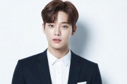 韩国娱乐新闻最新动态，顶流回归、恋情曝光与行业变革