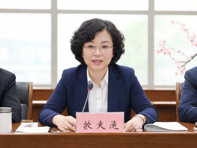 春风化雨润桃李—记生物老师闵儿用自己给我们讲课的温暖时光